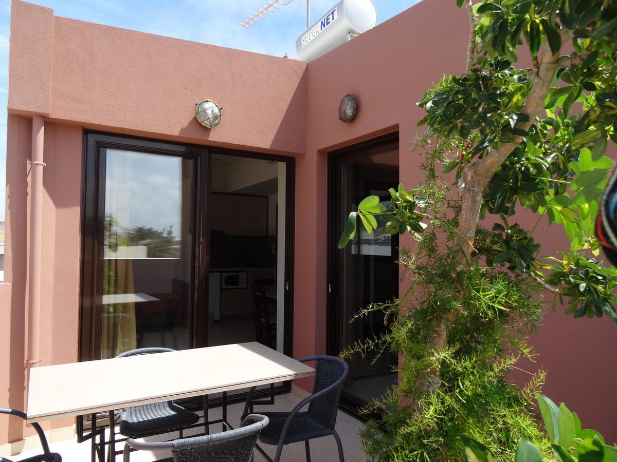 Lito Apartments Paleochora Экстерьер фото