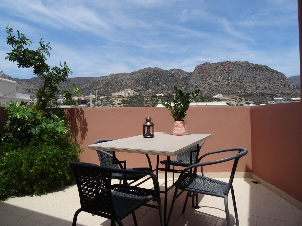 Lito Apartments Paleochora Экстерьер фото